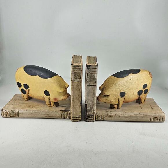 Pair of vintage Hand painted wood pig farmhouse bookends - Picture 1 of 3